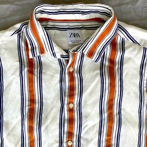 Vertical Strip Button Up